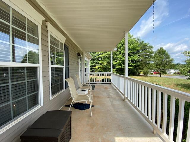 1138 Cinnamon Ridge Road Moneta, VA 24121 - Photo 5 of 36 IMG_6193