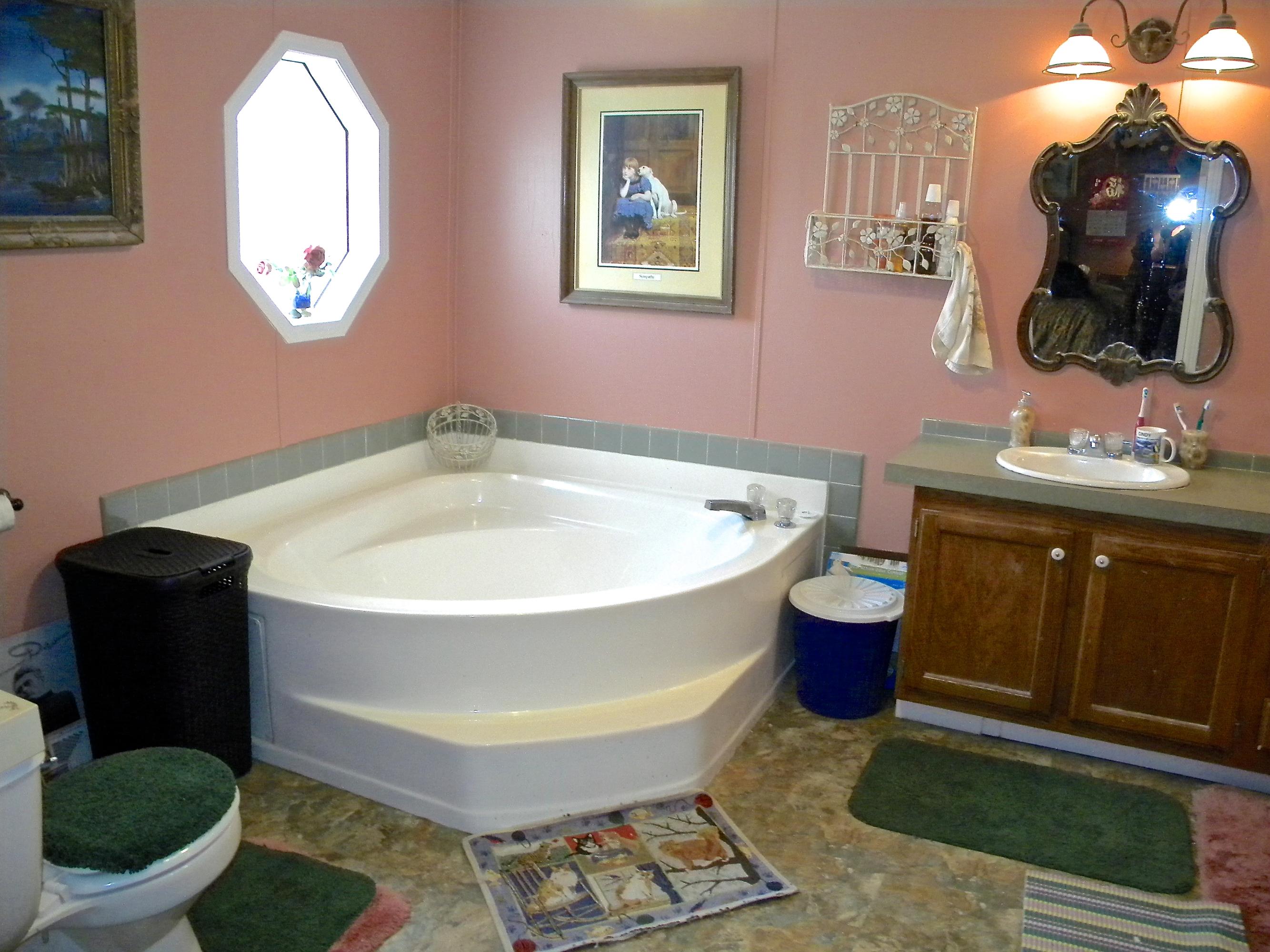 135 Griffith Point Kingston, TN 37763 - Photo 17 of 40 2014-04-08 02