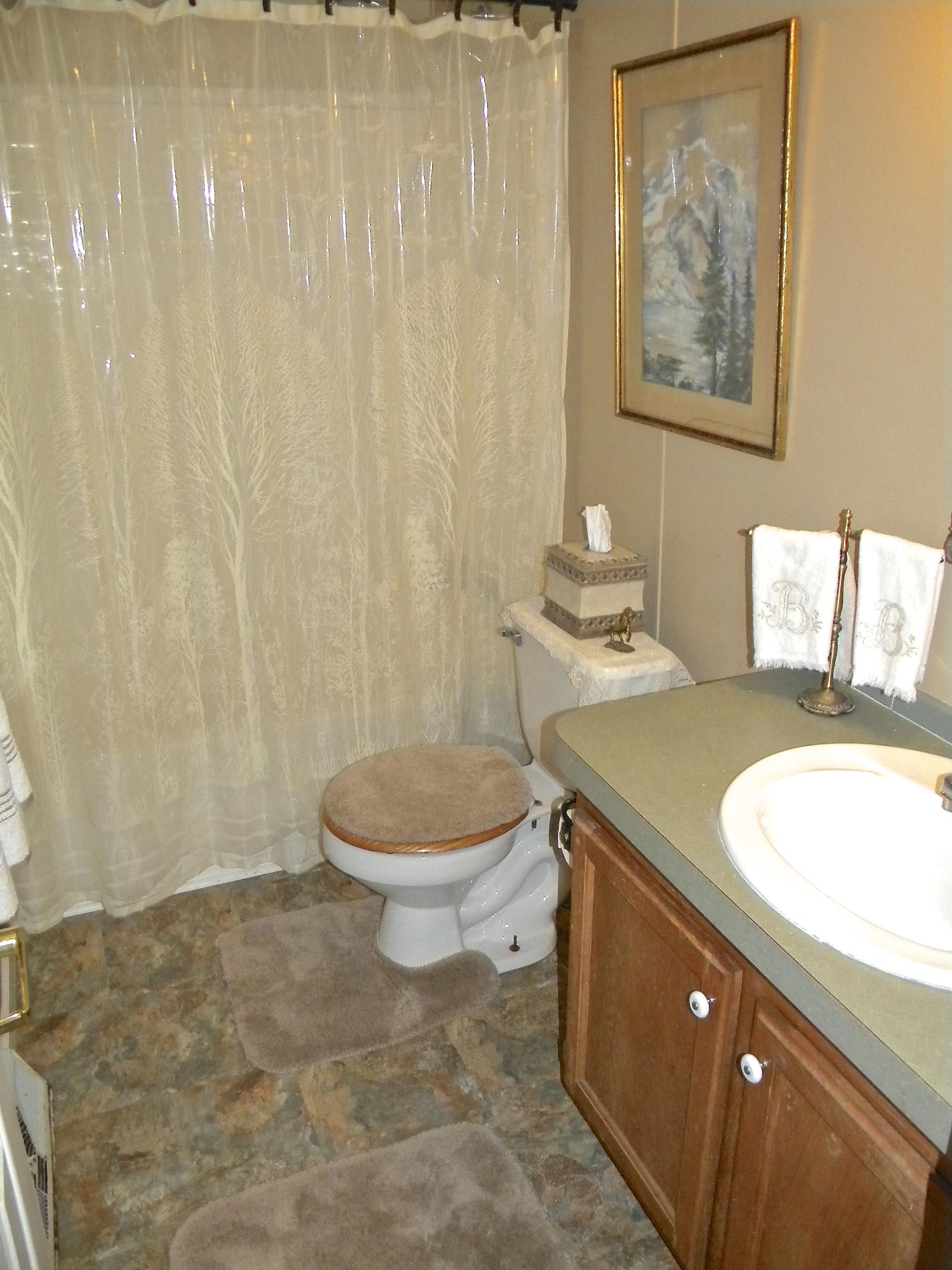 135 Griffith Point Kingston, TN 37763 - Photo 22 of 40 2014-04-08 02