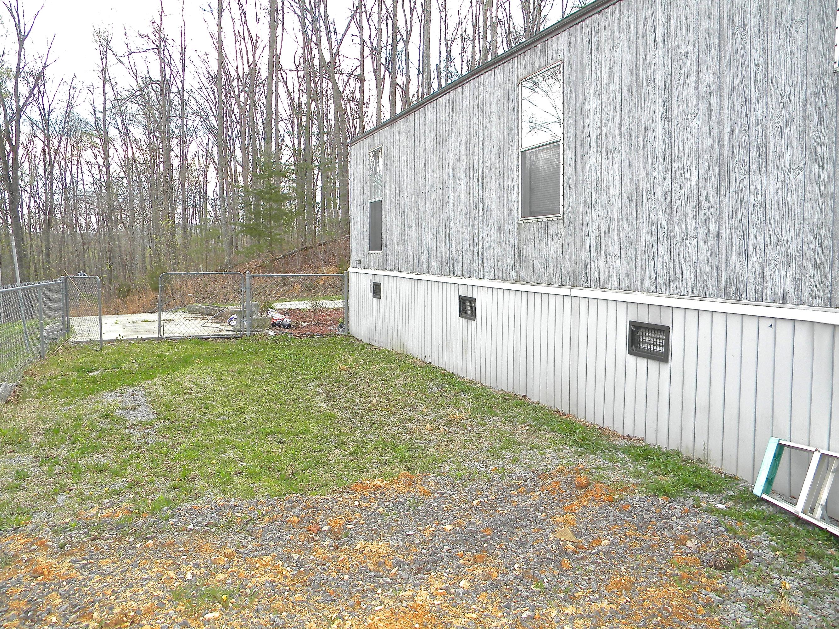 135 Griffith Point Kingston, TN 37763 - Photo 40 of 40 2014-04-08 03