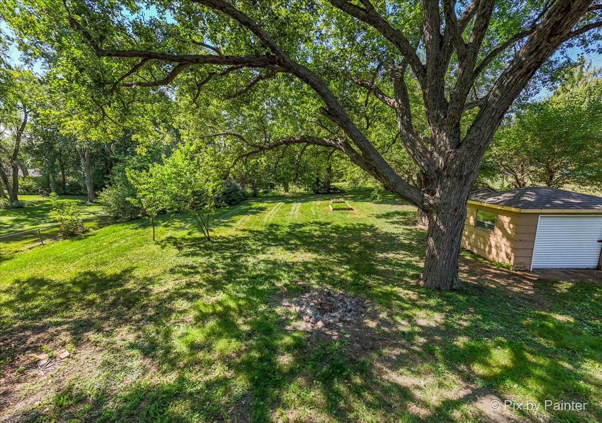 70 Ela Road Inverness, IL 60067 - Photo 32 of 44