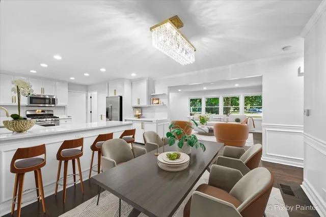 $489,500 | 70 Ela Road, Inverness, IL 60067