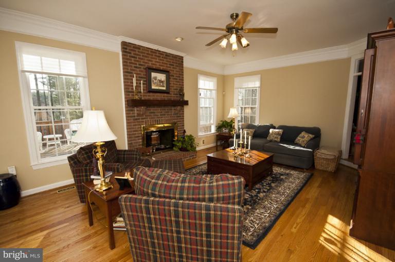 2160 Misty Meadow Road Finksburg, MD 21048 - Photo 20 of 30 Family Room