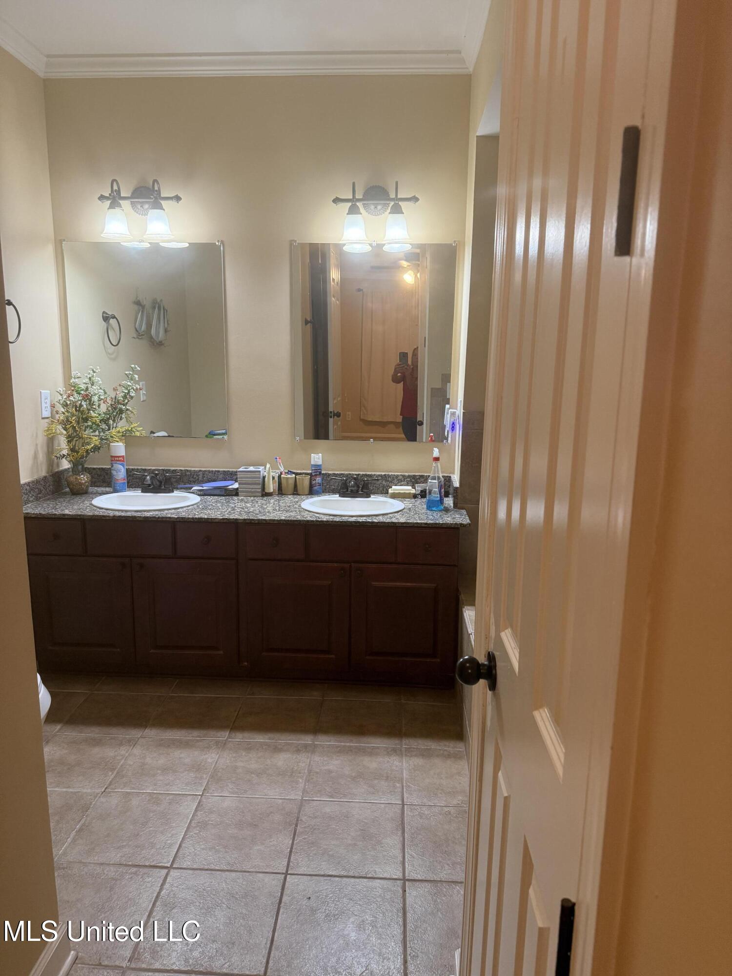 185 St Jude Street, Unit 2 Biloxi, MS 39530 - Photo 14 of 17 IMG_3363