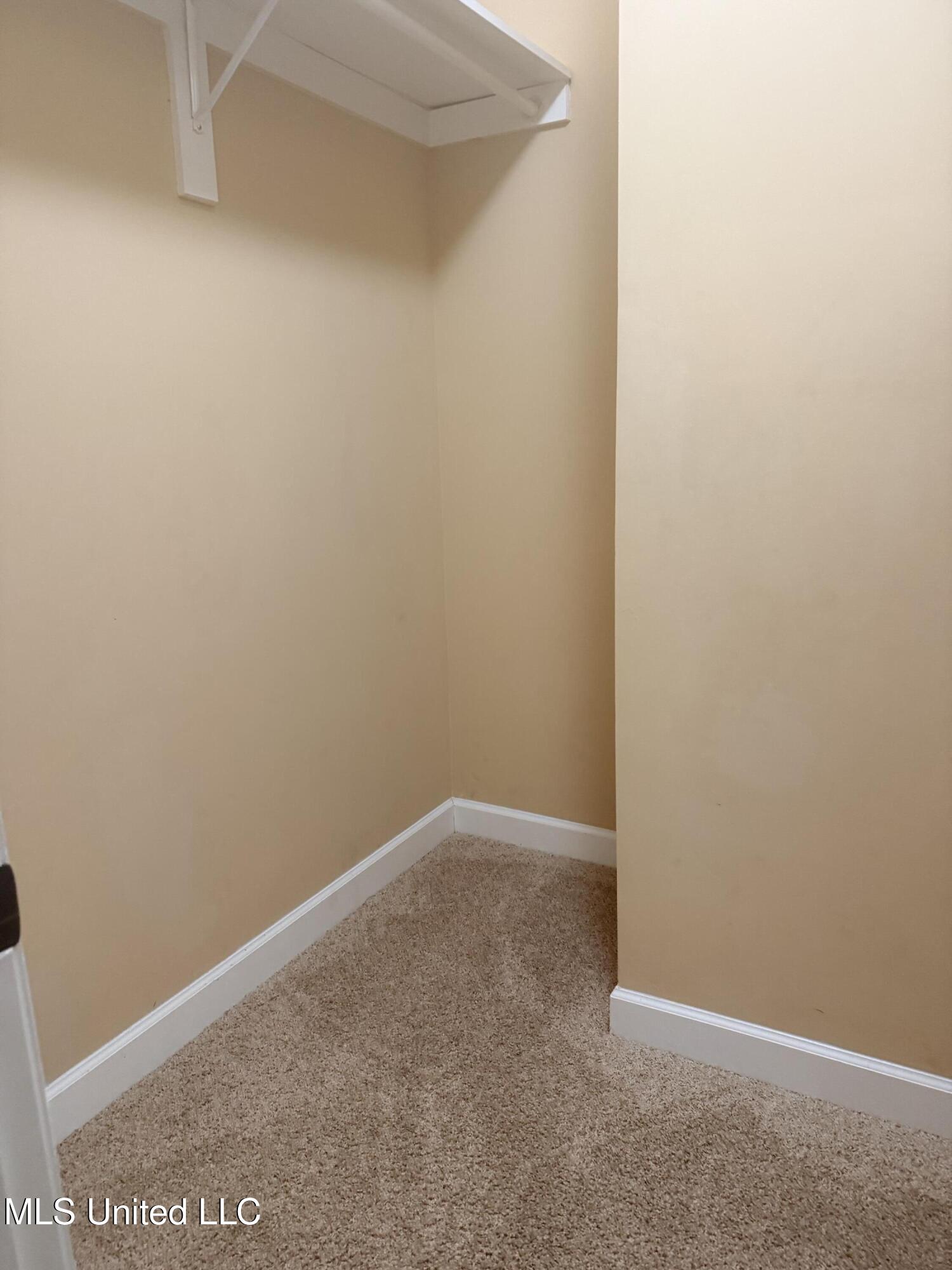 185 St Jude Street, Unit 2 Biloxi, MS 39530 - Photo 17 of 17 IMG_3372
