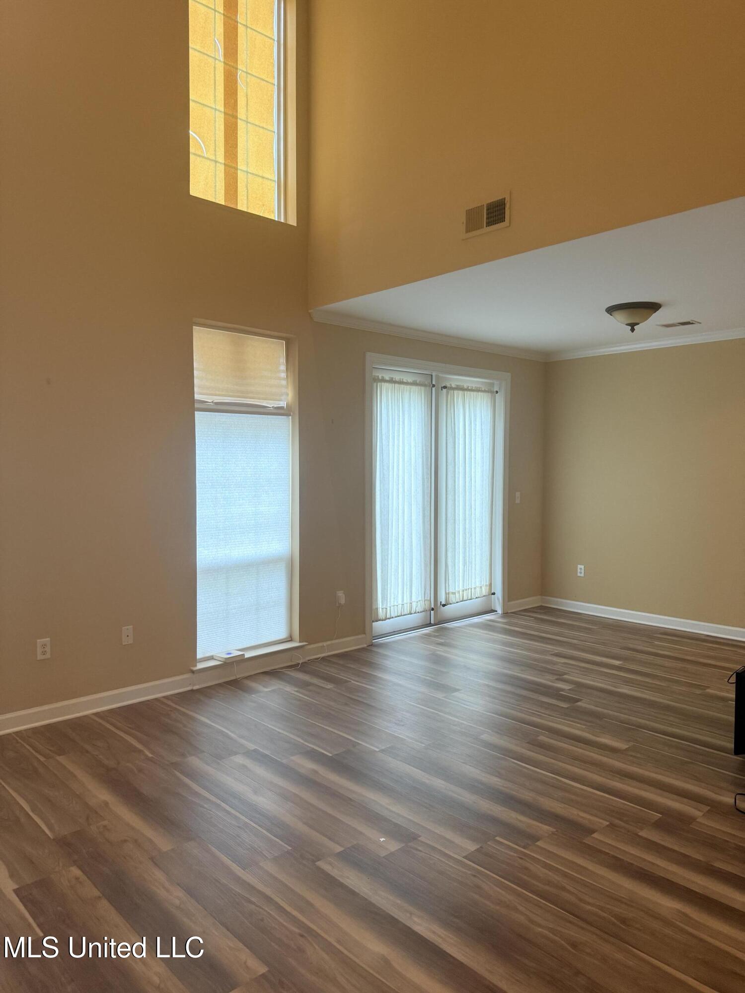 185 St Jude Street, Unit 2 Biloxi, MS 39530 - Photo 9 of 17 IMG_3357
