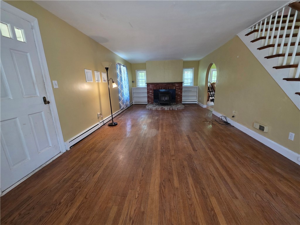 120 Spring Street Burrillville, RI 02859 - Photo 12 of 34 Gallery Image 12