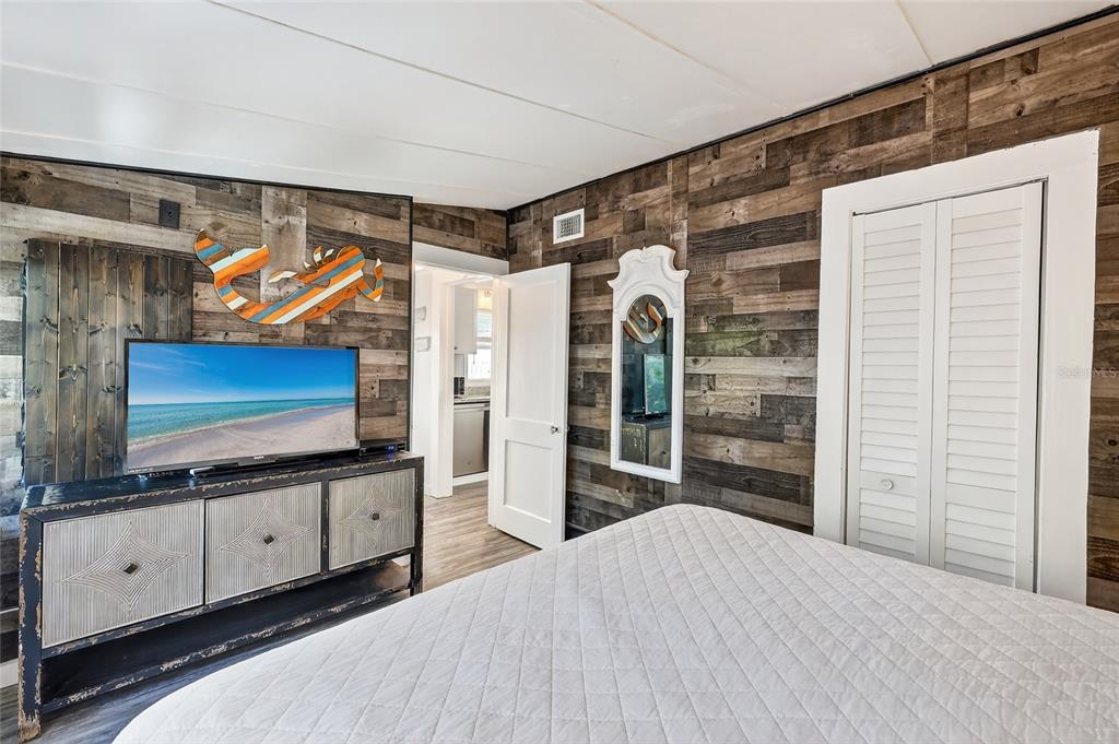 520 Spring Avenue, Unit C Anna Maria, FL 34216 - Photo 15 of 35