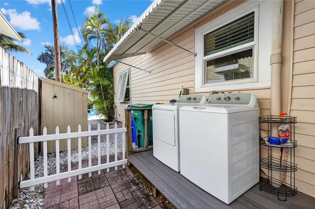 $595,000 | 520 Spring Avenue, Unit C, Anna Maria, FL 34216