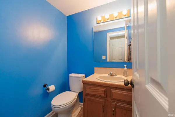 $119,900 | 3600 North Lakeside Drive, Muncie, IN 47304