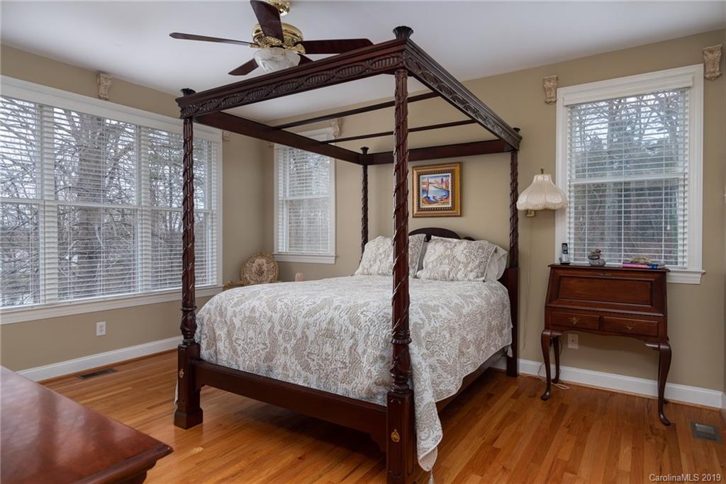 7282 Woodchuck Road Denver, NC 28037 - Photo 10 of 36 Gallery Image 10