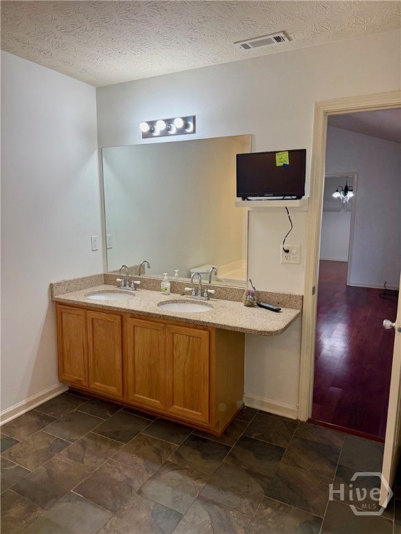 1013 Navaho Trail Monroe, GA 30655 - Photo 20 of 46