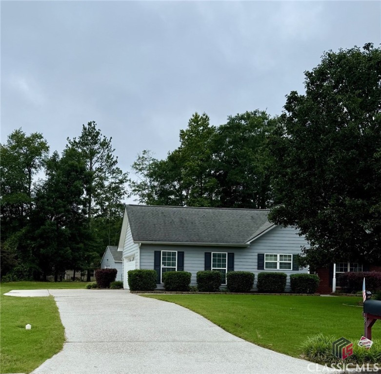 1013 Navaho Trail Monroe, GA 30655 - Photo 2 of 46