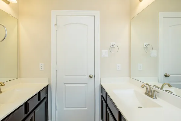 $3,700 | 4622 Regal Shadow Lane, Sugar Land, TX 77479