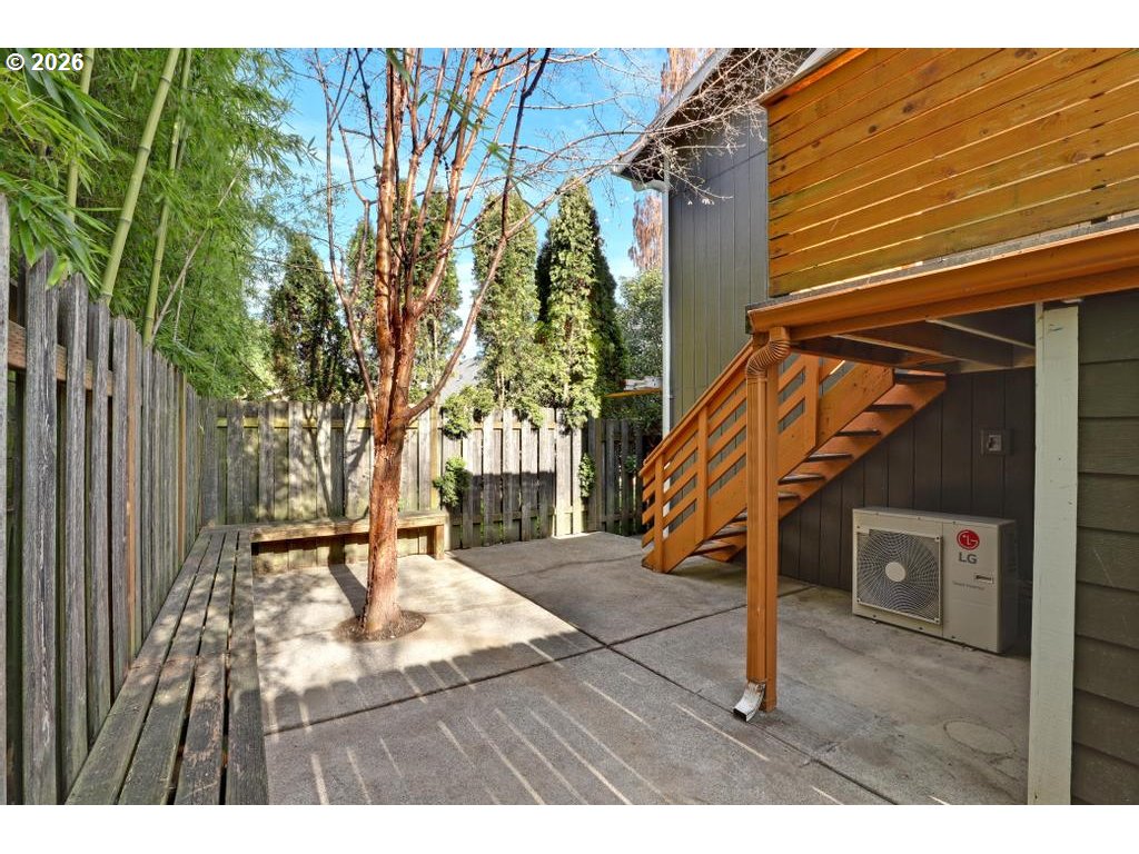 6315 North Curtis Avenue Portland, OR 97217 - Photo 27 of 46 2nd Residence