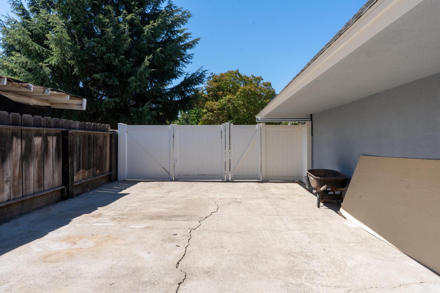 1011 Oregon Drive Merced, CA 95340 - Photo 40 of 42