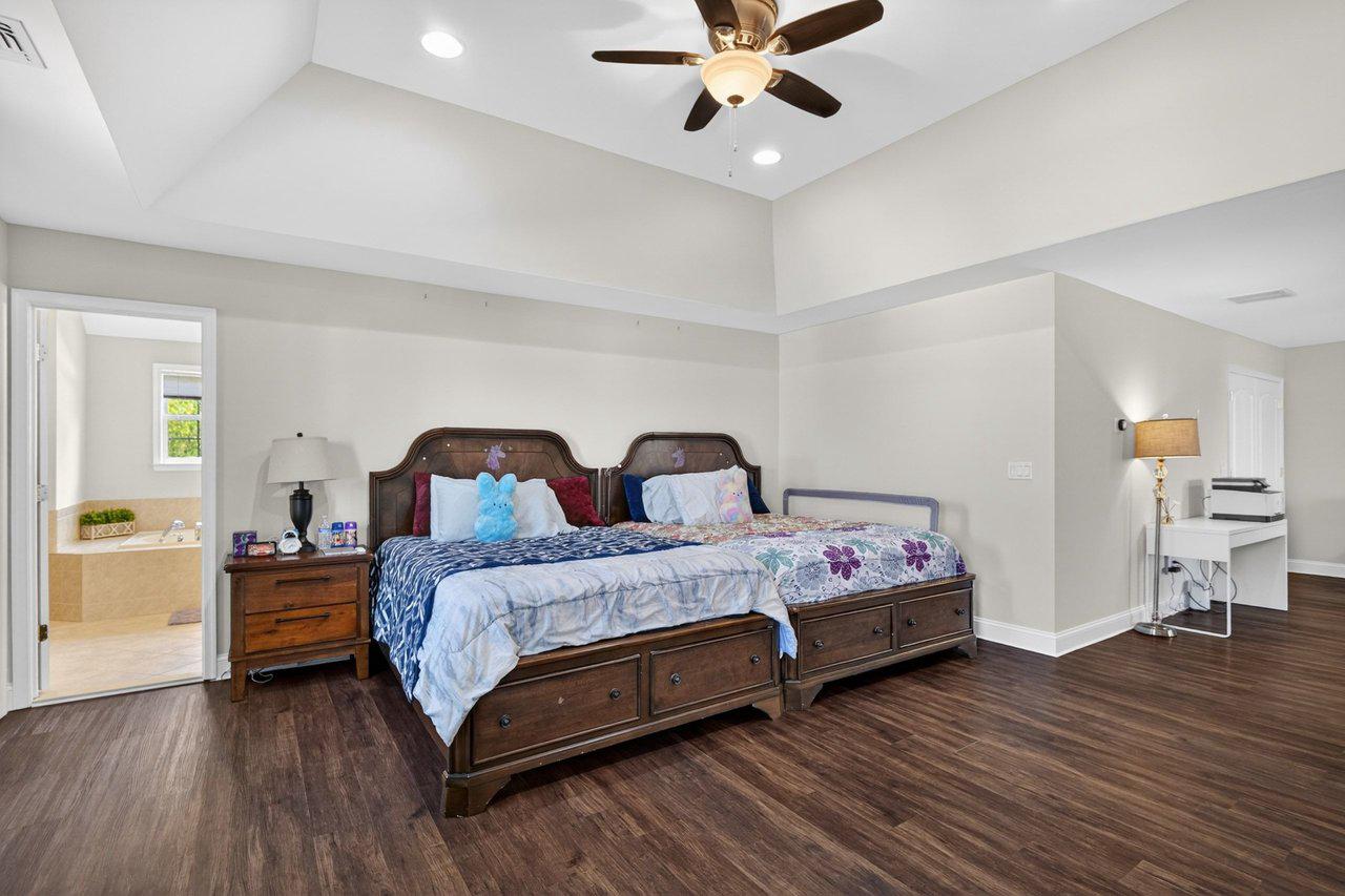 45 Emerald Road Robbinsville, NJ 08691 - Photo 38 of 57 Primary bedroom
