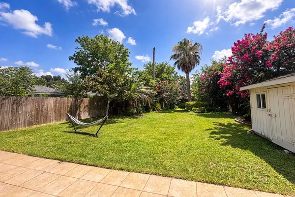 a view of a outdoor space