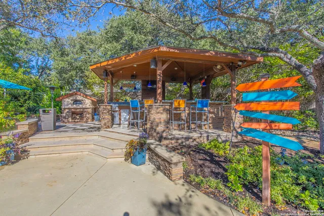 a view of outdoor space yard and patio