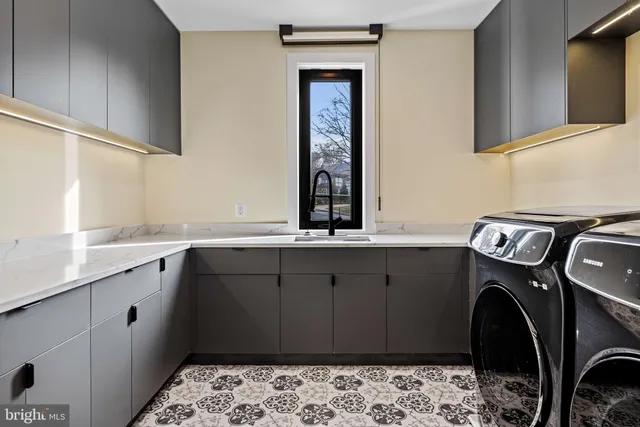 $2,999,999 | 1573 Westmoreland Street, McLean, VA 22101