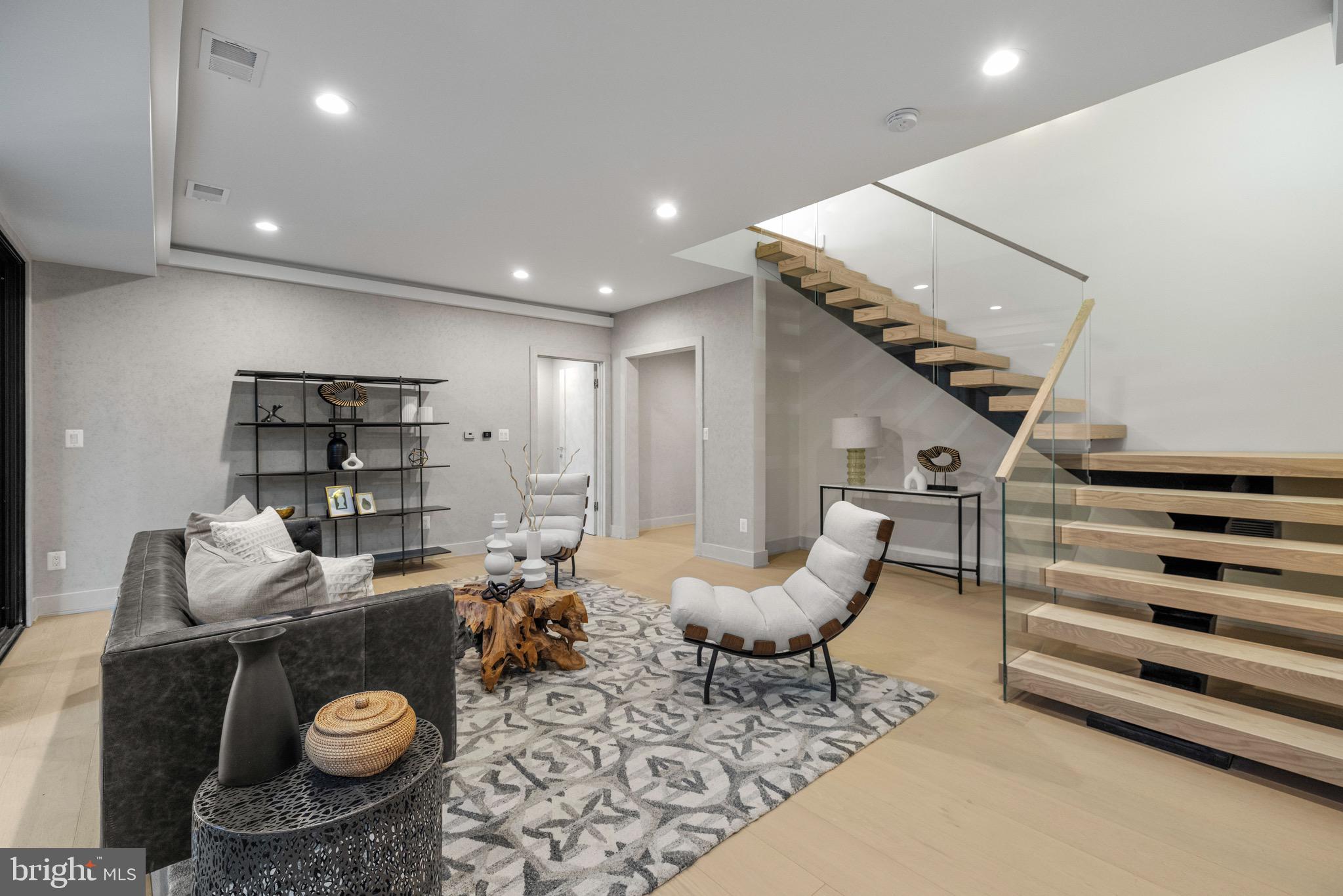 1573 Westmoreland Street McLean, VA 22101 - Photo 37 of 54 a living room with furniture and wooden floor