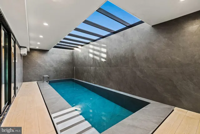 $2,999,999 | 1573 Westmoreland Street, McLean, VA 22101