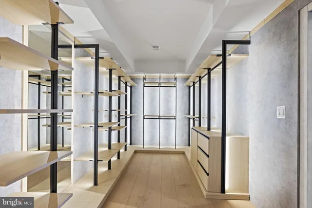 $2,999,999 | 1573 Westmoreland Street, McLean, VA 22101