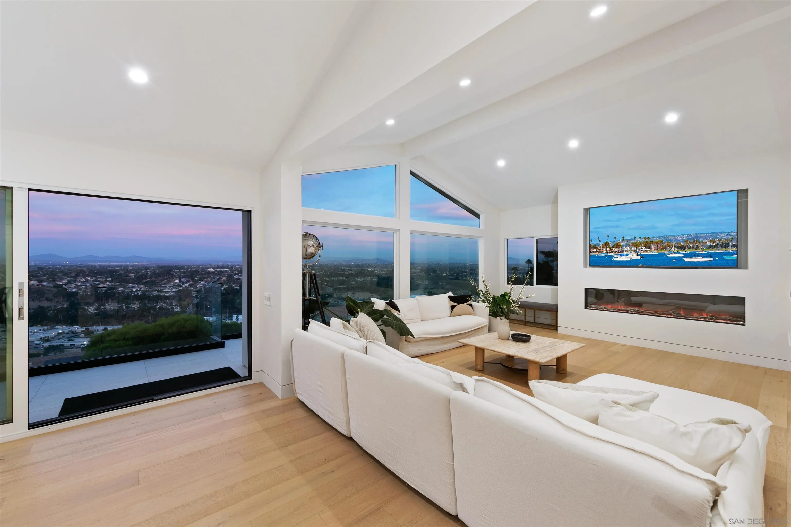 5675 Soledad Mountain Road La Jolla, CA 92037 - Photo 7 of 74