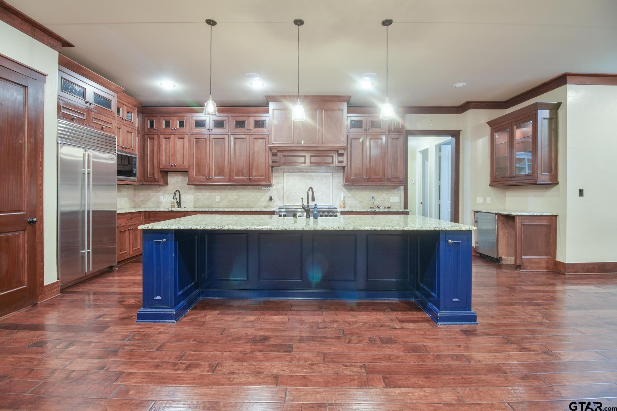 3025 Stonegate Boulevard Tyler, TX 75703 - Photo 11 of 48