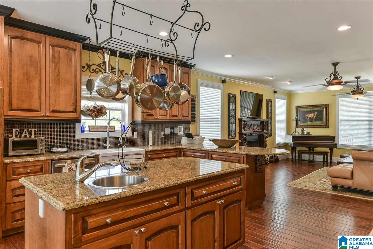 253 Fox Valley Farms Road Alabaster, AL 35114 - Photo 14 of 50