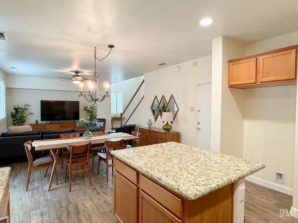 $412,500 | Undisclosed Address, Bakersfield, CA 93311