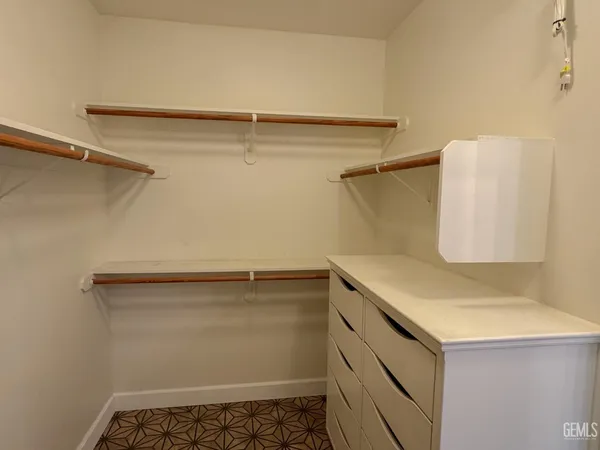 $412,500 | Undisclosed Address, Bakersfield, CA 93311