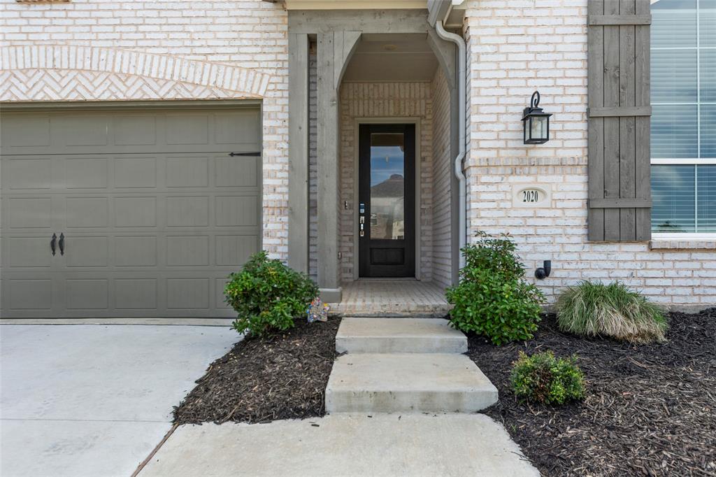 2020 Rhea Court Celina, TX 75009 - Photo 4 of 31