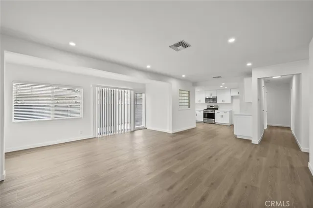 $3,700 | 16049 Tuba Street, North Hills, CA 91343