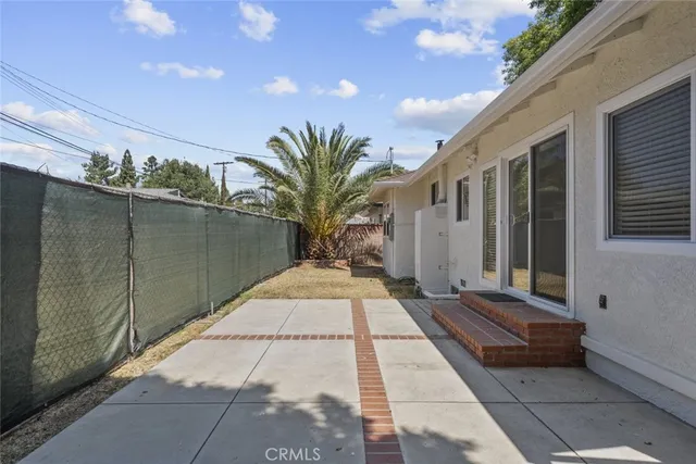 $3,700 | 16049 Tuba Street, North Hills, CA 91343