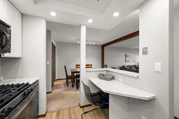 $135,000 | 6650 Vernon Avenue South, Unit 116, Edina, MN 55436