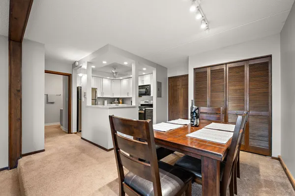 $135,000 | 6650 Vernon Avenue South, Unit 116, Edina, MN 55436