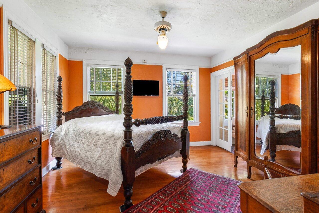 739 Sunset Road West Palm Beach, FL 33401 - Photo 22 of 57 030-739SunsetRoad-WestPalmBeach-FL-33401