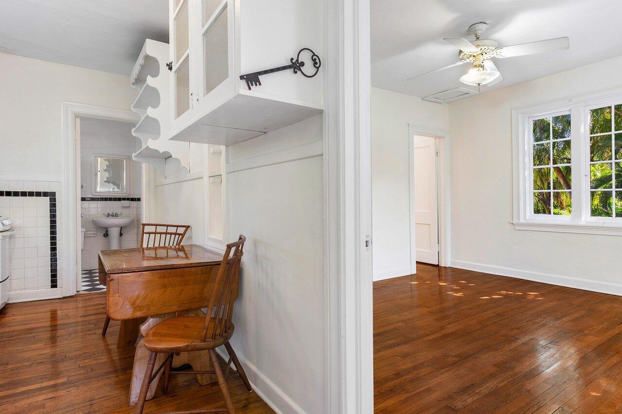 739 Sunset Road West Palm Beach, FL 33401 - Photo 35 of 57 039-739SunsetRoad-WestPalmBeach-FL-33401