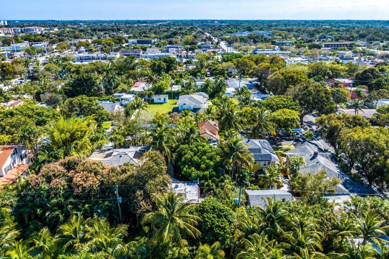 739 Sunset Road West Palm Beach, FL 33401 - Photo 50 of 57 068-739SunsetRoad-WestPalmBeach-FL-33401