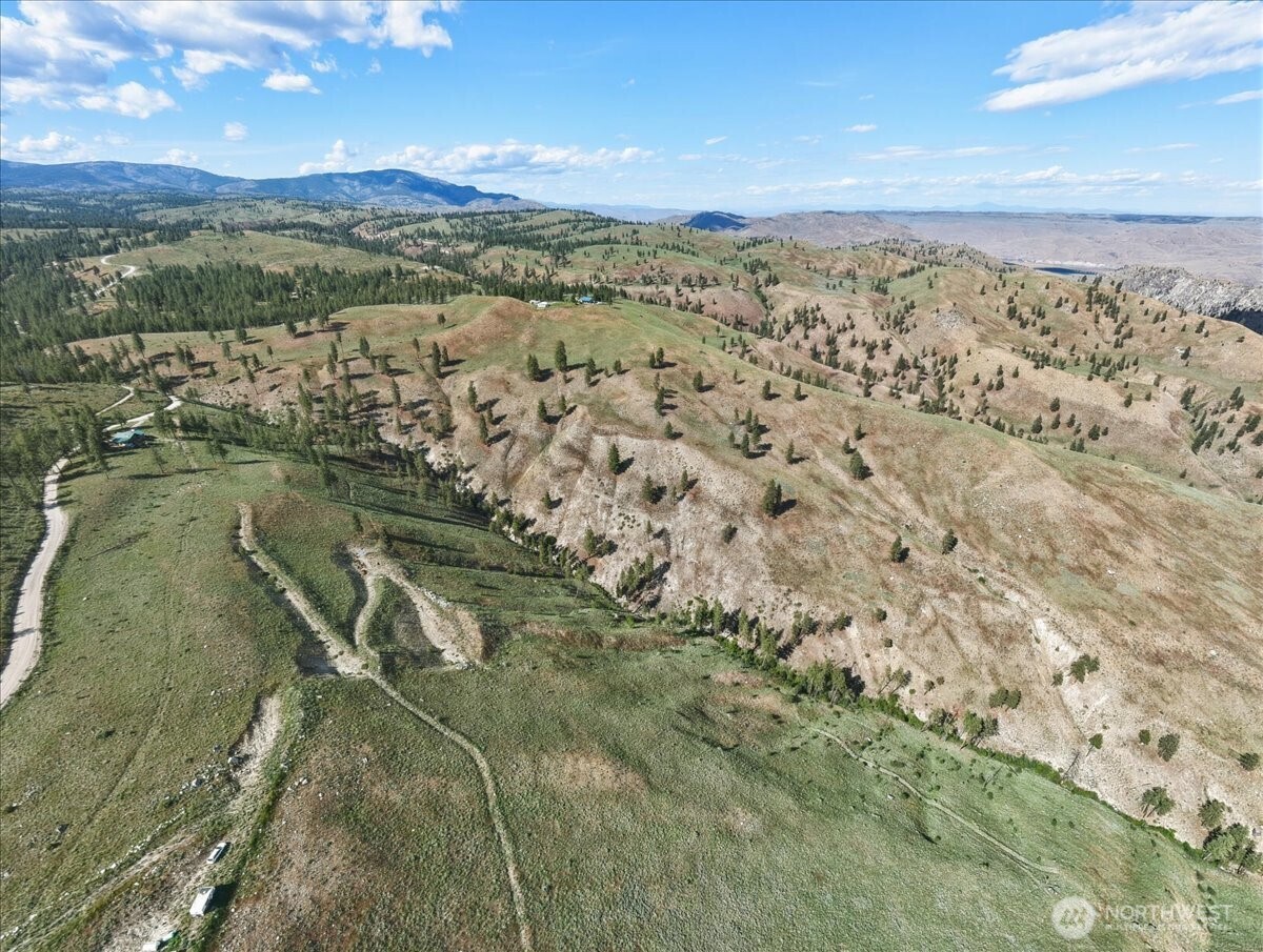 6575 Union Valley Road Chelan, WA 98816 - Photo 20 of 32