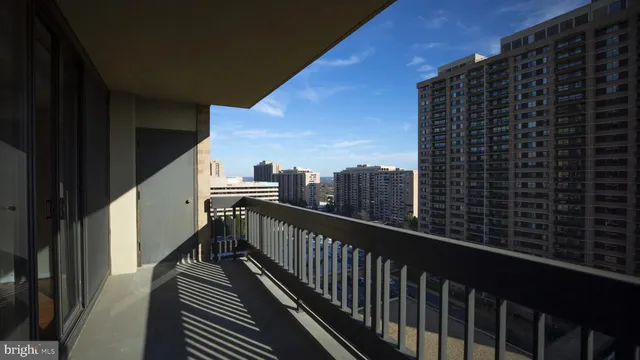 $1,975 | 5505 Seminary Road, Unit 1418N, Falls Church, VA 22041