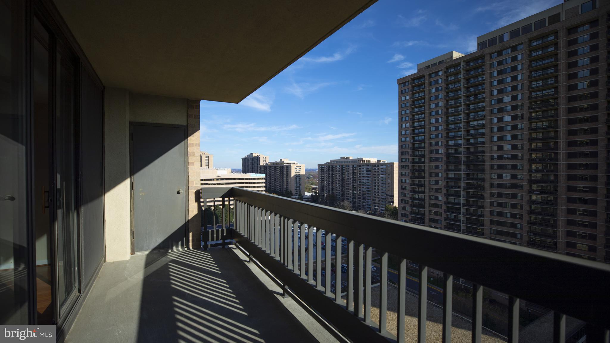 5505 Seminary Road, Unit 1418N Falls Church, VA 22041 - Photo 2 of 12