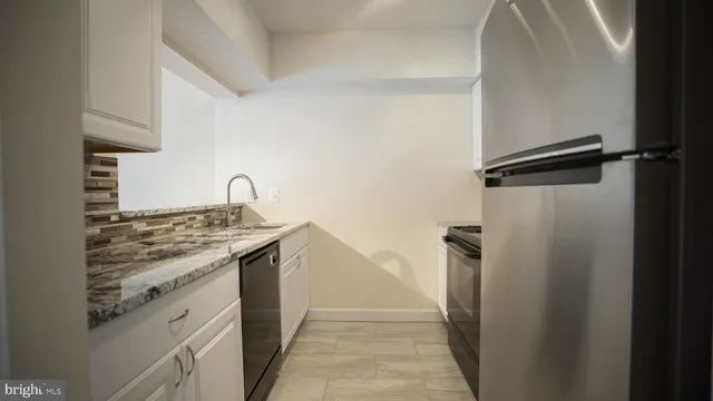 $1,975 | 5505 Seminary Road, Unit 1418N, Falls Church, VA 22041