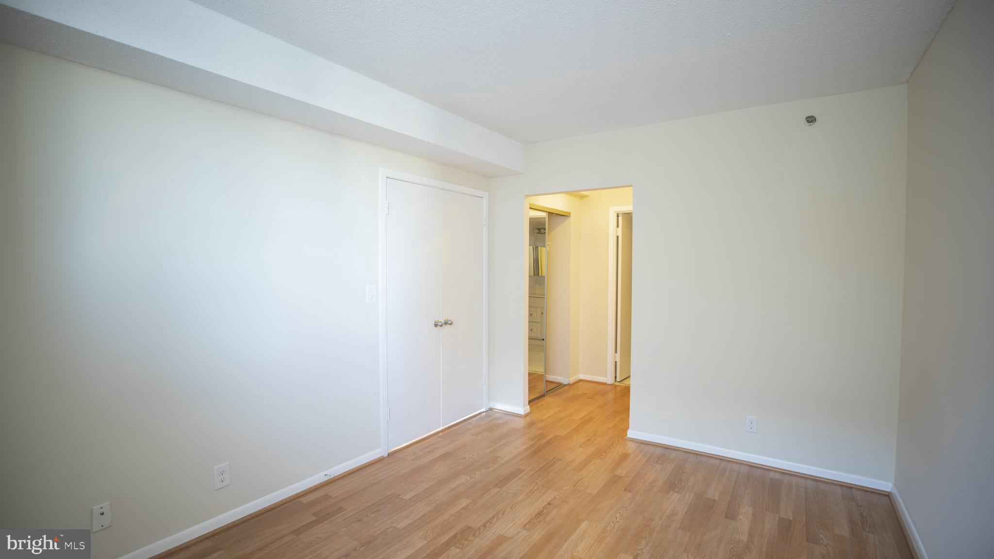 5505 Seminary Road, Unit 1418N Falls Church, VA 22041 - Photo 9 of 12