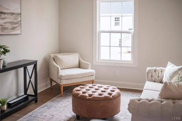 $299,900 | 536 Leesville Road, Unit 202, Lynchburg, VA 24502