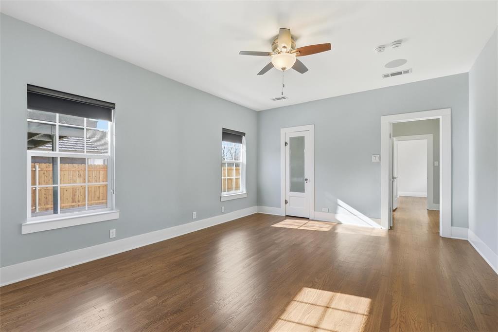 107 Sunset Drive Cleburne, TX 76033 - Photo 13 of 35