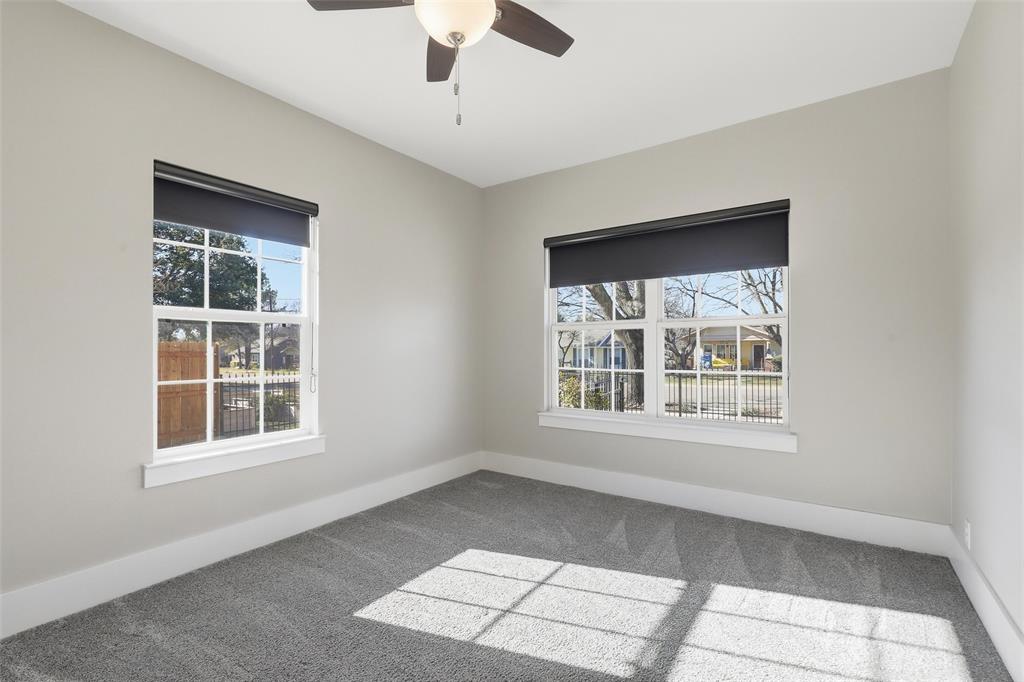 107 Sunset Drive Cleburne, TX 76033 - Photo 19 of 35