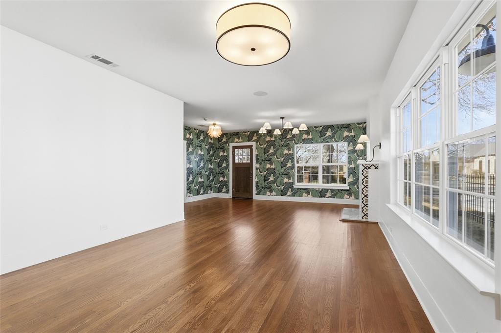 107 Sunset Drive Cleburne, TX 76033 - Photo 24 of 35