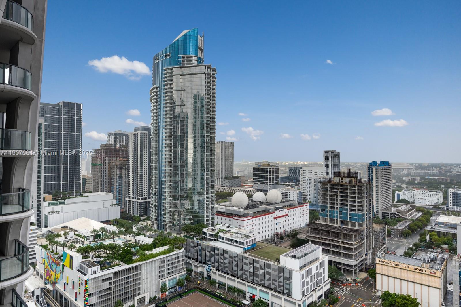 1040 Biscayne Boulevard, Unit 2908 Miami, FL 33132 - Photo 9 of 14